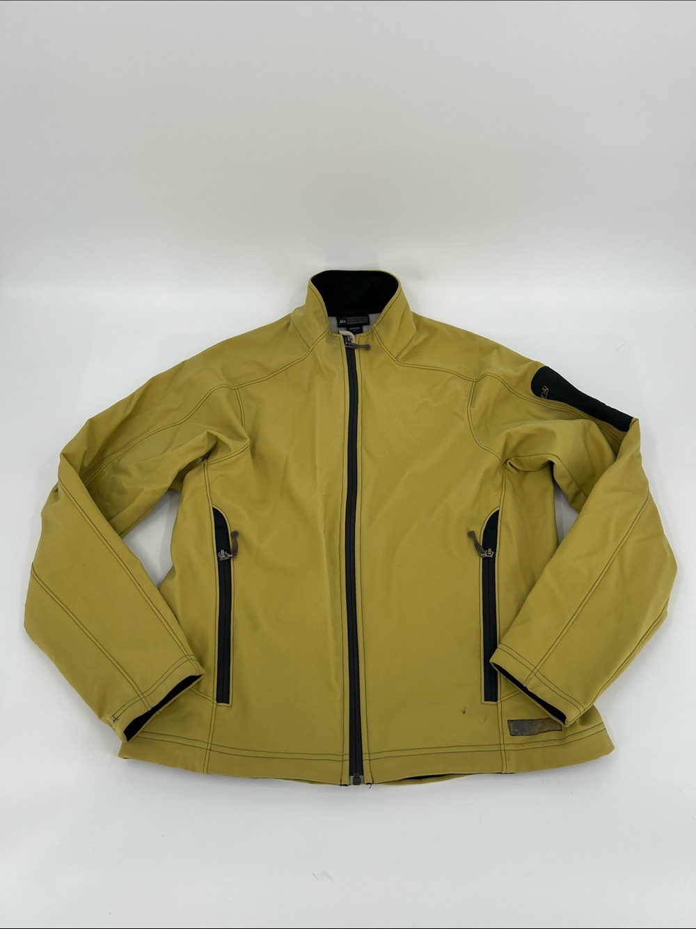 Rei Women’s Mustard Softshell Lightweight Jacket